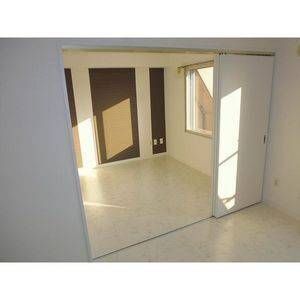 その他　※写真は別号室です。