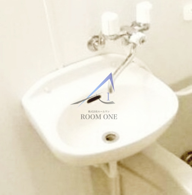 洗面設備　洗面台です。