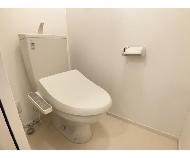 トイレ　（別タイプ参考写真）Ｅｌｓａ　豊島区千早2