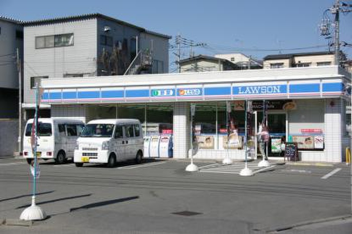 コンビニ　ローソン（コンビニ）まで190m