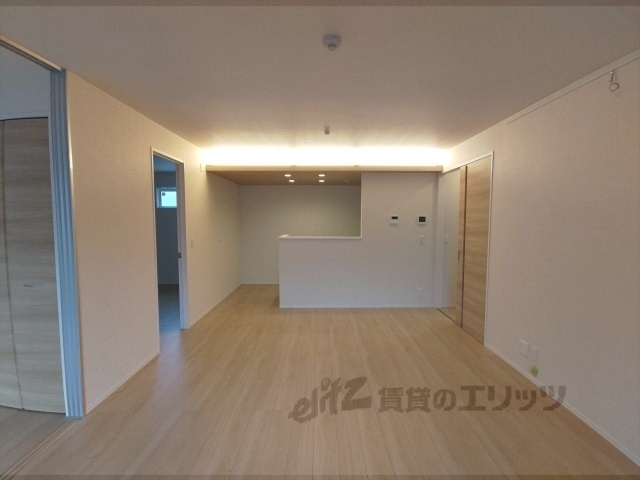 居室・リビング　リビング