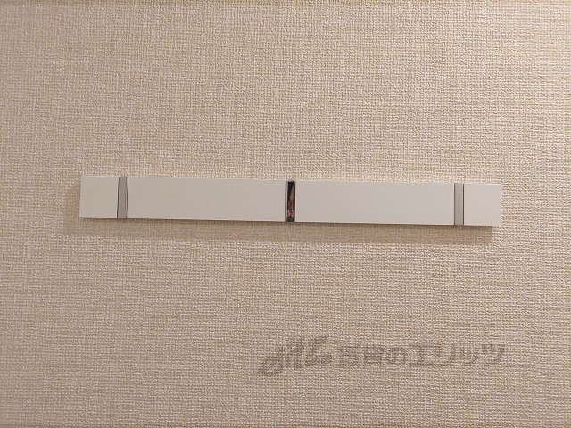 トイレ　衣服掛け