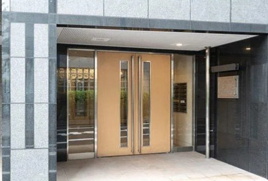 エントランス　☆共用部分☆