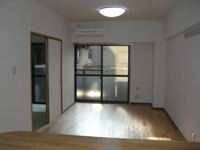 セキュリティ　TVモニター