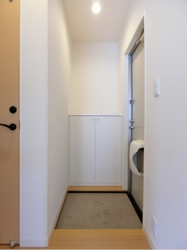 玄関　図面と現状に相違がある場合には現状を優先