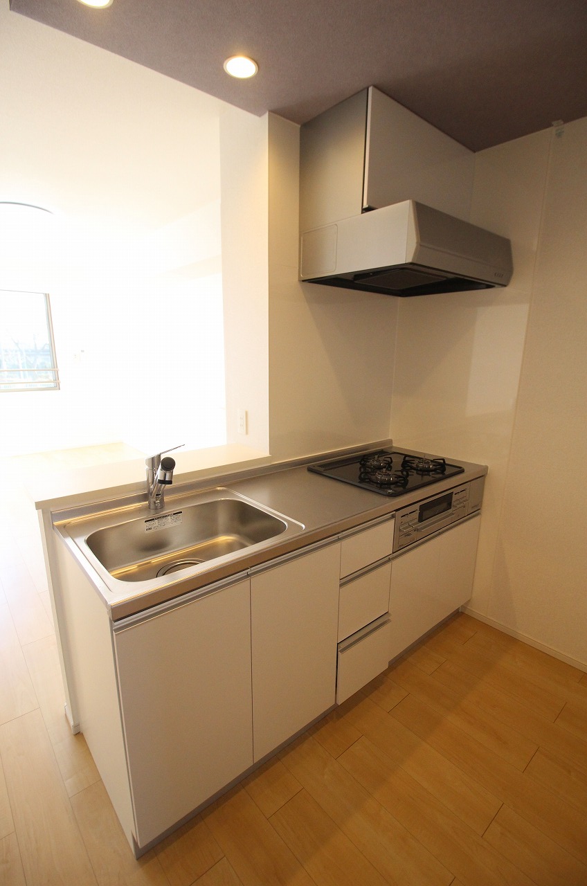 キッチン　別の部屋の写真です