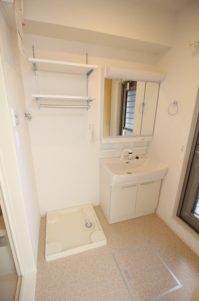 洗面設備　別の部屋の写真です