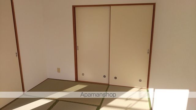 グリーンウェーブ1号棟の内装写真