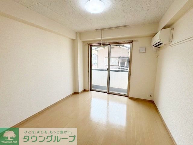 居室・リビング　お問合せはタウンハウジングまで！※現地待合わせ相談可能