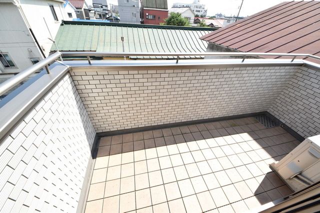 バルコニー　バルコニー