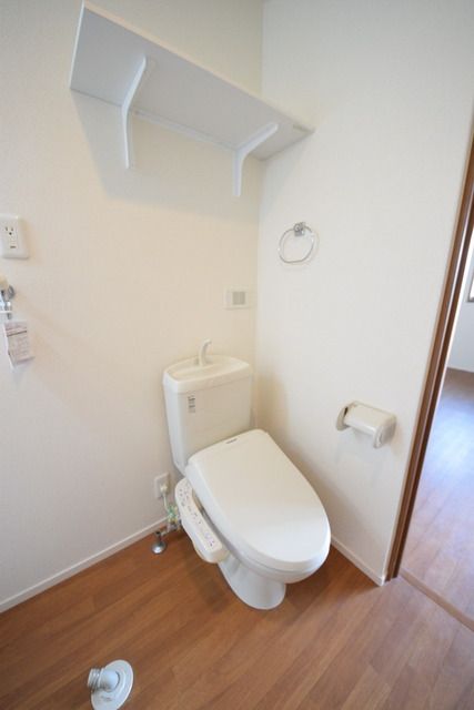 トイレ　トイレ