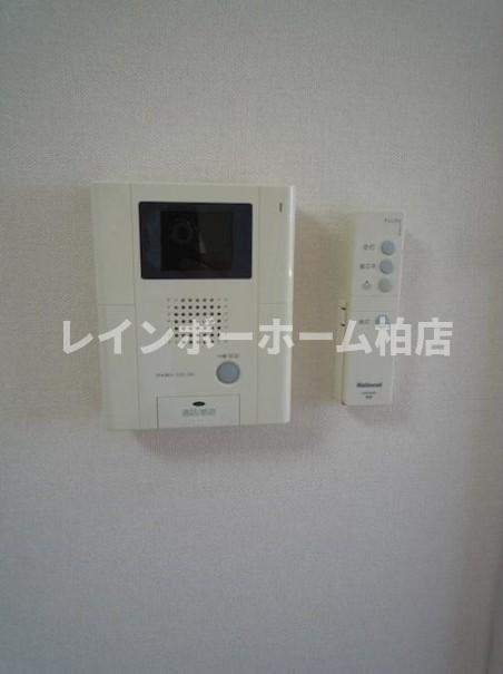 セキュリティ　TVインターホンです