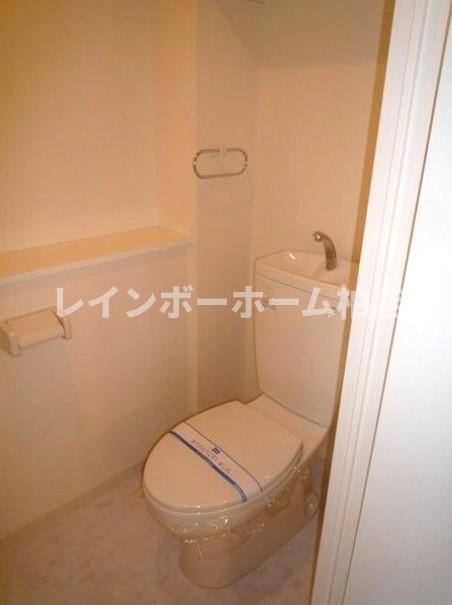 トイレ　コンパクトで使いやすいトイレです
