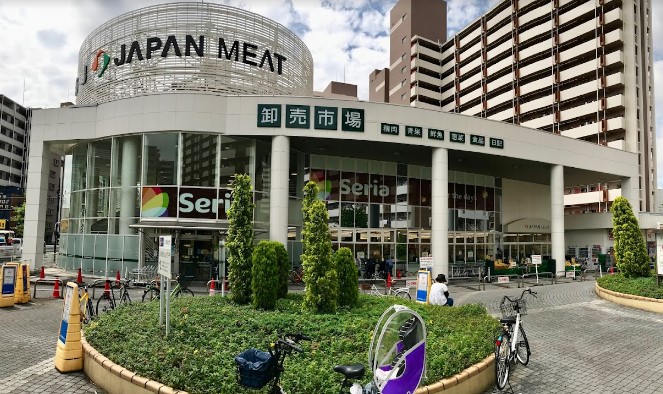 スーパー　ジャパンミート卸売市場王子店（スーパー）まで392m