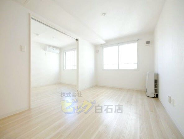 居室・リビング　お洒落なデザイナーズマンションです♪