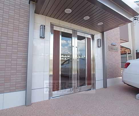 エントランス　高級感タップり。