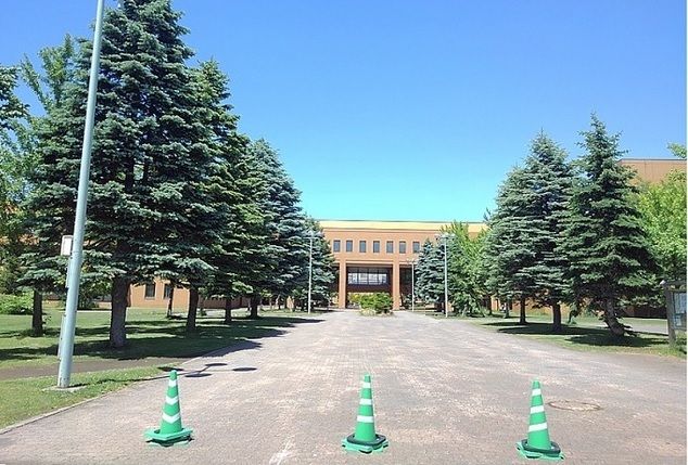 大学・短大　大学（大学・短大）まで100m