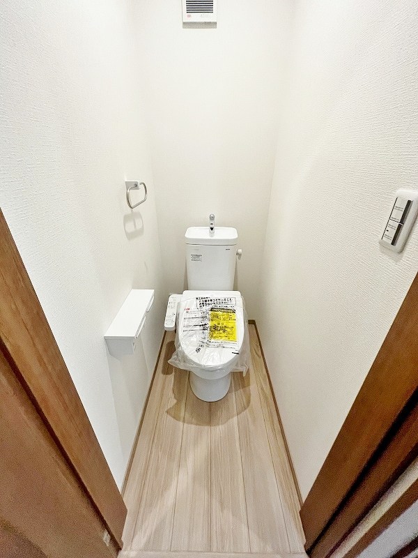 トイレ　★温水洗浄便座トイレ★