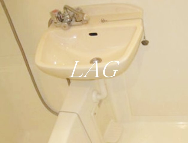 洗面設備　洗面台です。