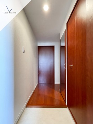 玄関　シンプルで使いやすい玄関です