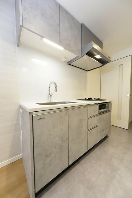 キッチン　※同間取り別部屋の参考写真です