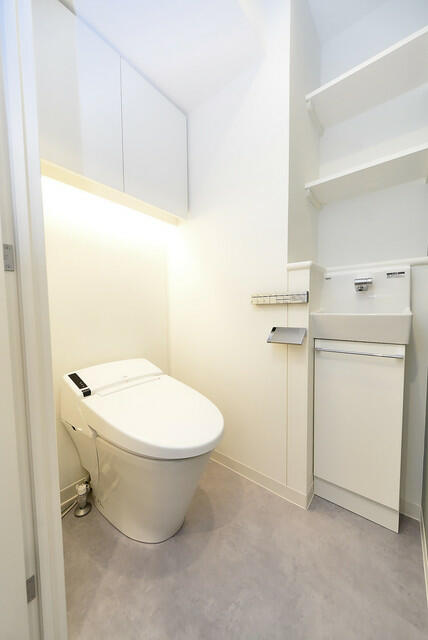 トイレ　※同間取り別部屋の参考写真です