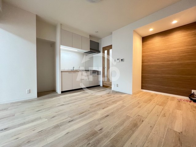 居室・リビング　コスモハイツ阿波座　リビング