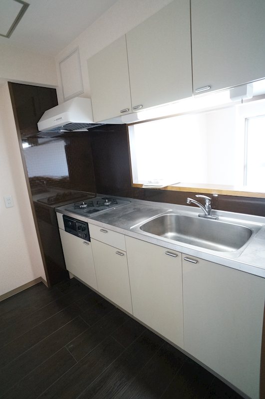 キッチン　※同タイプ・別号室の参考写真です★（実際のお部屋とは異なりま