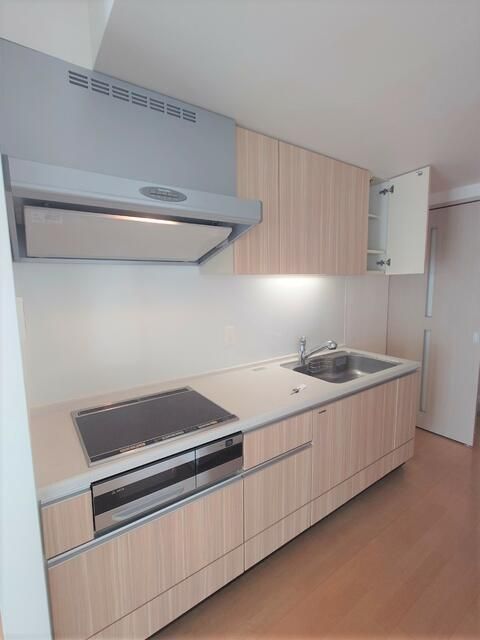 キッチン　※別部屋参考写真