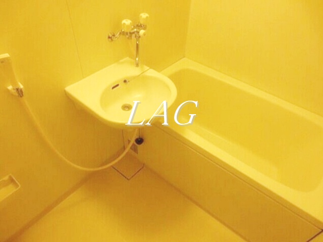 バス・シャワールーム　お風呂です。