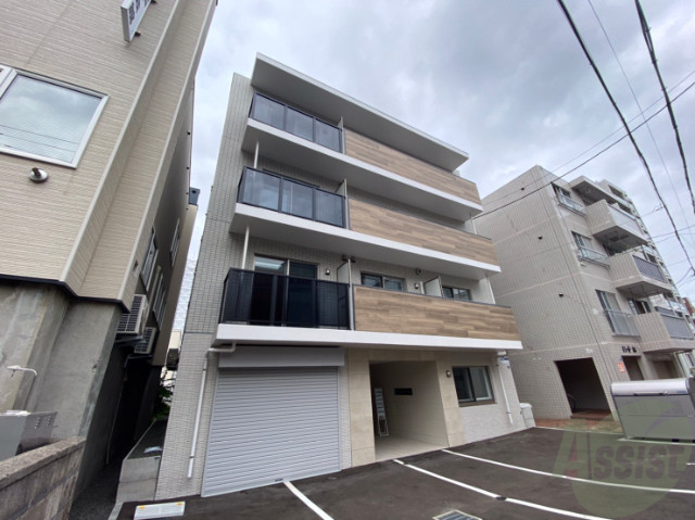 建物外観　札幌市中央区南２条西「フォレスタ円山」