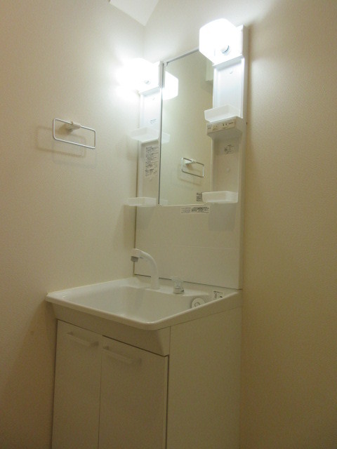 洗面設備　忙しい朝に嬉しいシャンプードレッサー