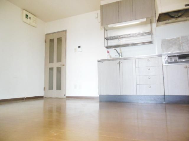 その他部屋・スペース　★7.5帖の広めのＤＫです★