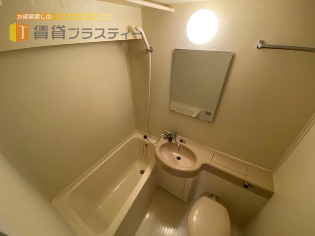 バス・シャワールーム　３点ユニットは掃除が楽です