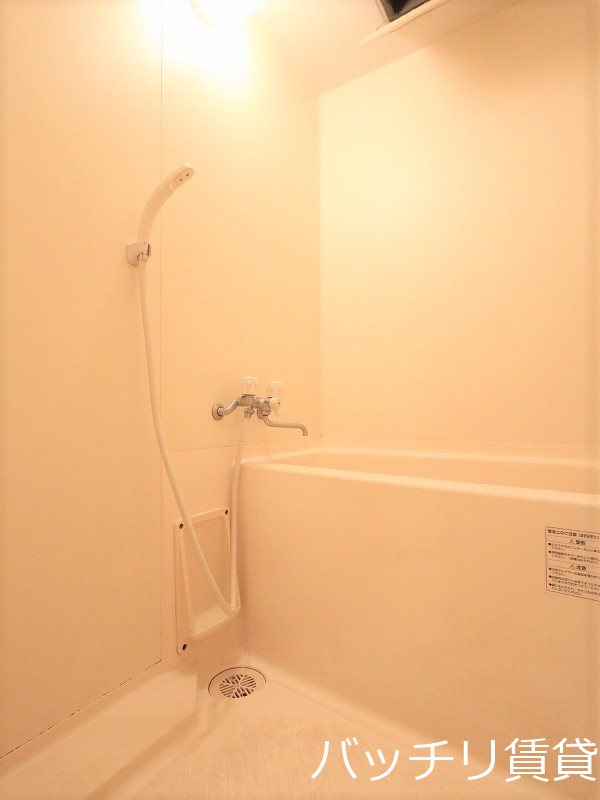 バス・シャワールーム　別号室イメージの為、現状を優先致します。