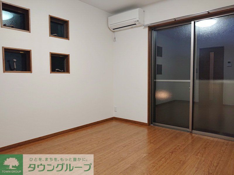 居室・リビング　同仕様