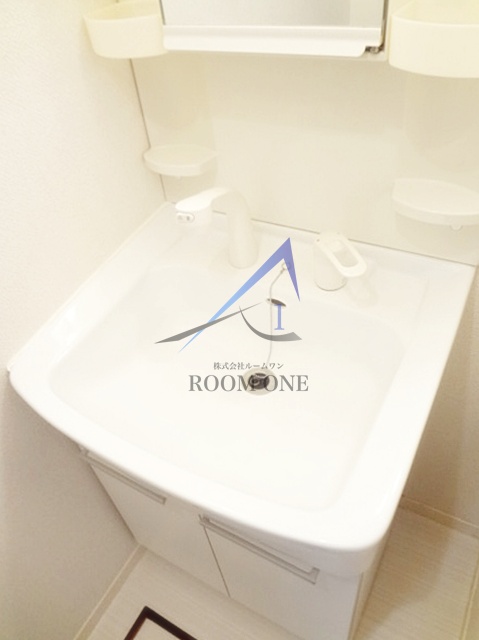 洗面設備　独立洗面台です。