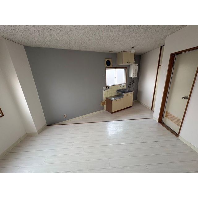 その他部屋・スペース　エアコン付。