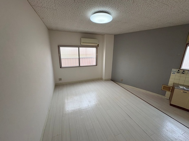 居室・リビング　ホームナビは仲介手数料0円でご紹介致します。