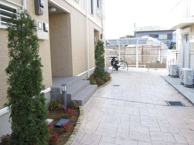 エントランス　エントランス