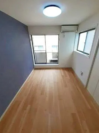 居室・リビング　別部屋の画像を使用しております。