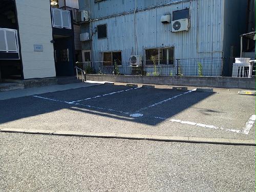 駐車場　3台管理