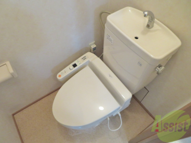 トイレ　トイレはシンプルかつオーソドックスで使いやすそうです。