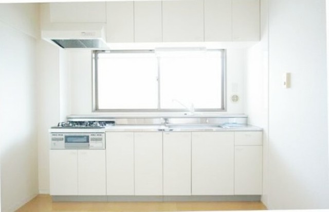 キッチン　※別部屋参考写真