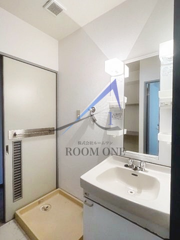 洗面設備　洗面台です。