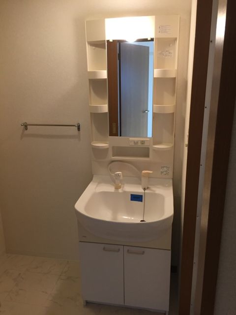 洗面設備　別室の参考写真です。※現況優先