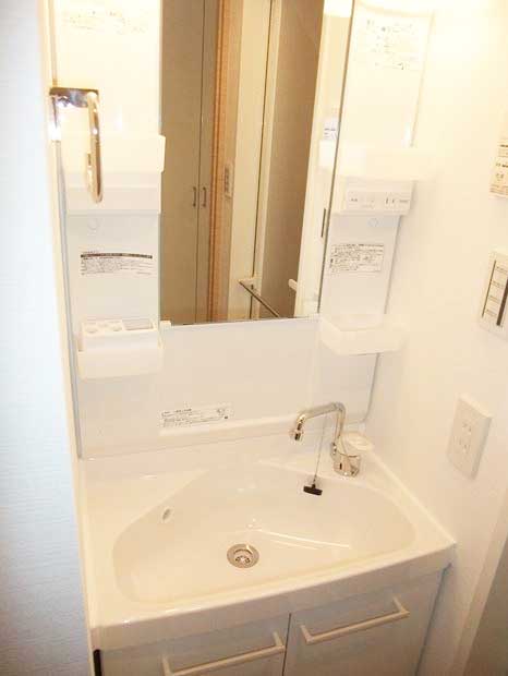 洗面設備　★収納付き、独立洗面台★