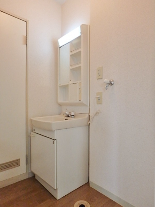 洗面設備　図面と現状に相違がある場合には現状を優先