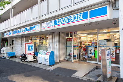 コンビニ　ローソン 大崎店（コンビニ）まで96m