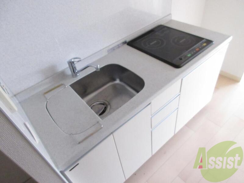 キッチン　システムキッチンで料理がはかどりますよ。